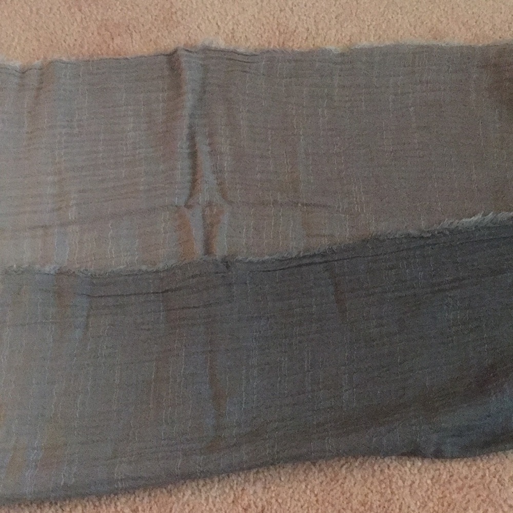 Echo scarf - Picture 16 of 16
